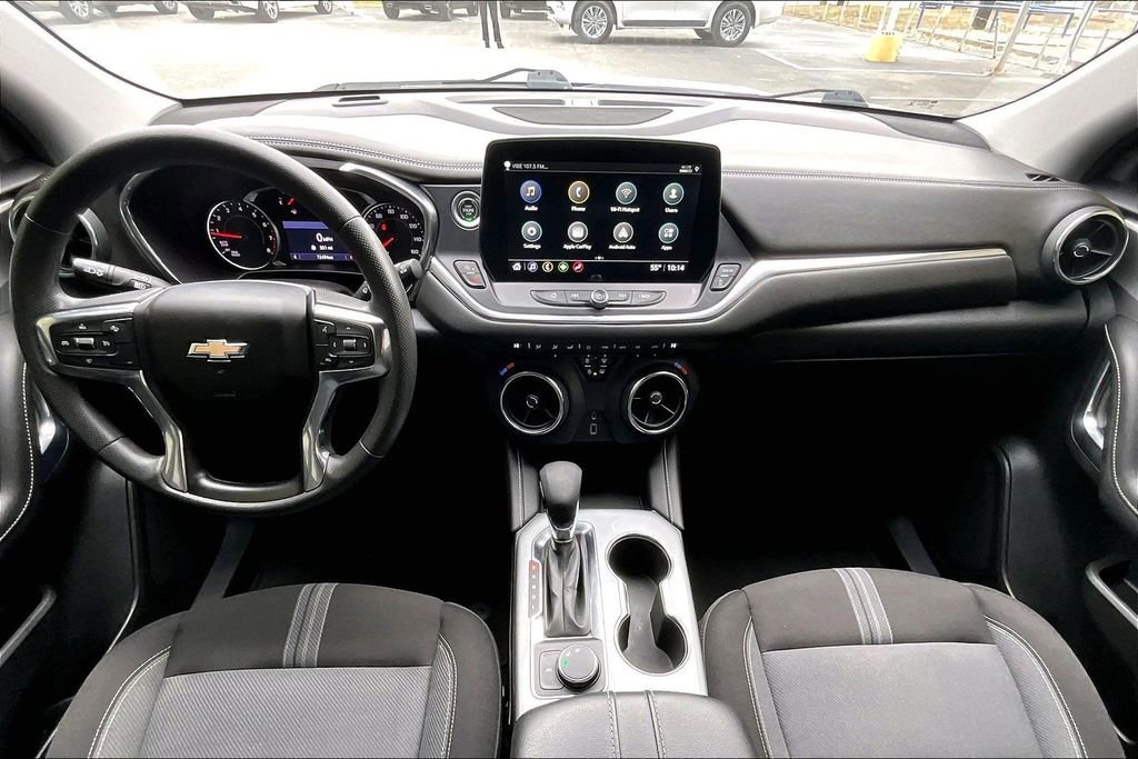 Used 2023 Chevrolet Blazer LT image 18
