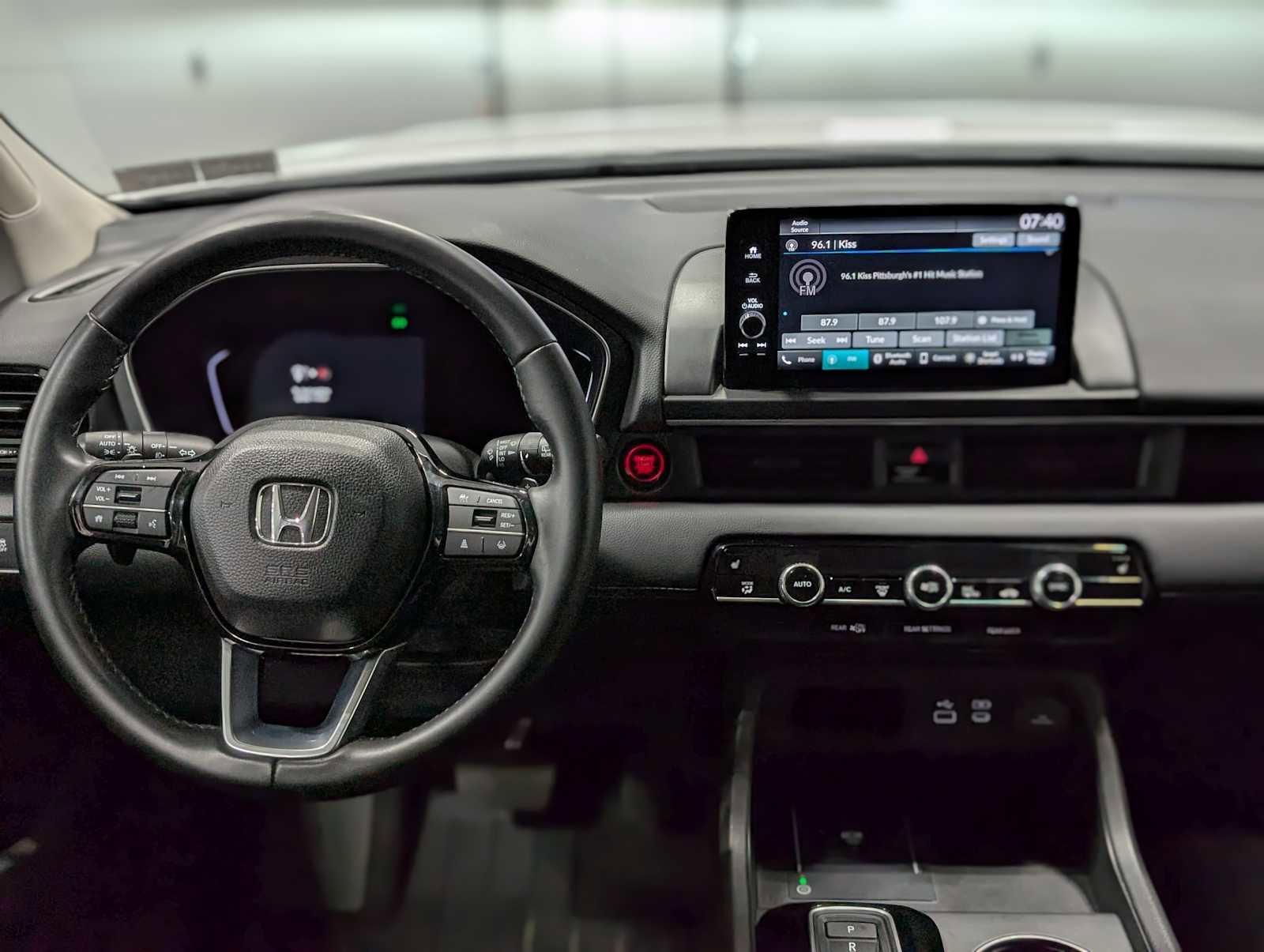 Certified 2023 Honda Pilot EX-L image 5