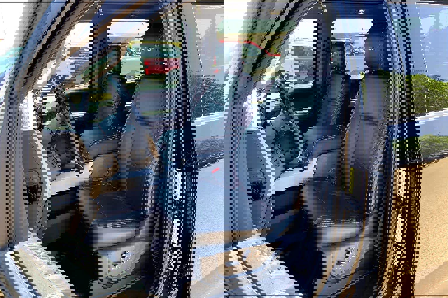 Used 2019 Ford F250 Lariat w/ Lariat Ultimate Package AWD/4WD image 8