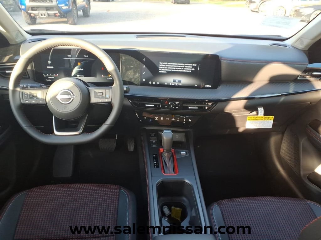 New 2026 Nissan Kicks SR AWD/4WD image 11