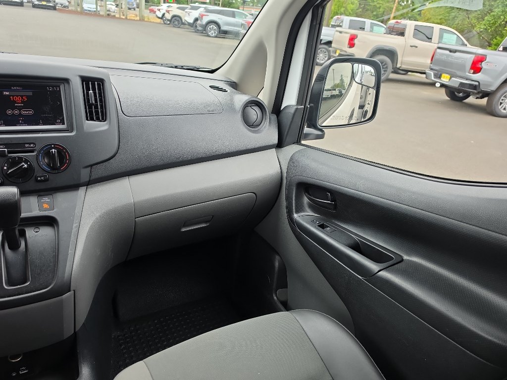 Used 2021 Nissan NV200 S w/ Back Door Glass Package FWD image 19
