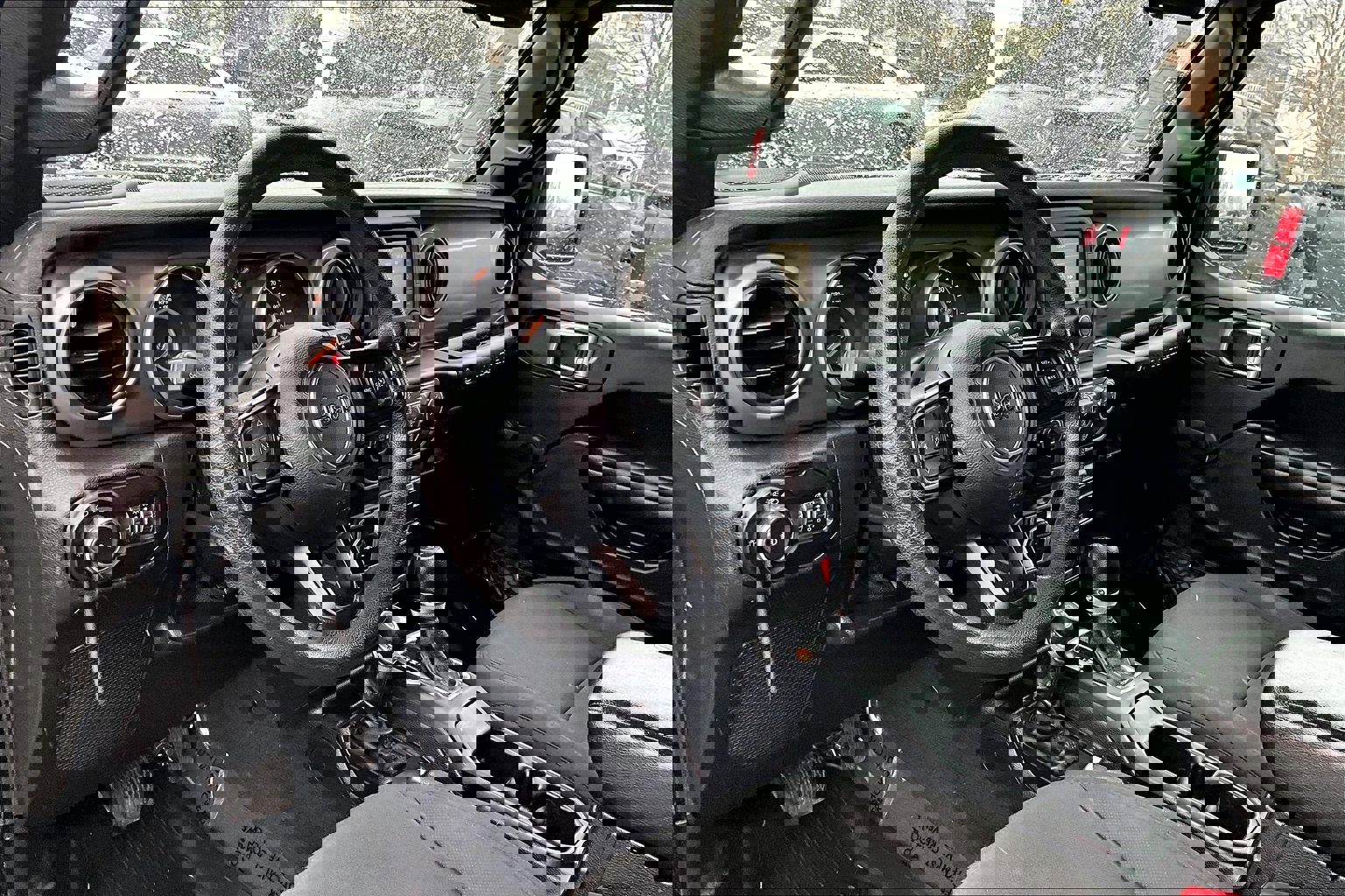 Used 2018 Jeep Wrangler Unlimited Sport image 12