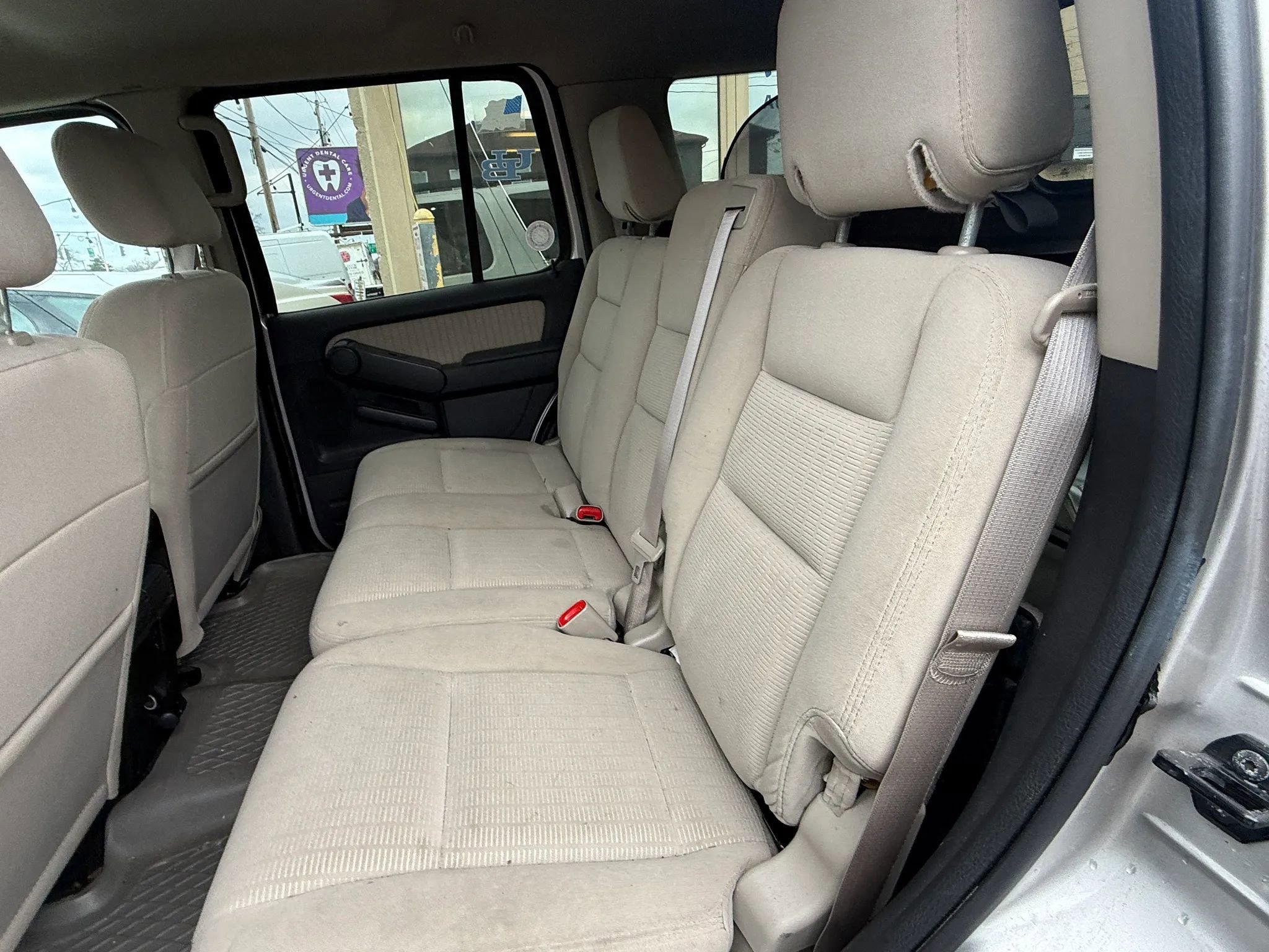 Used 2008 Ford Explorer XLT AWD/4WD image 4