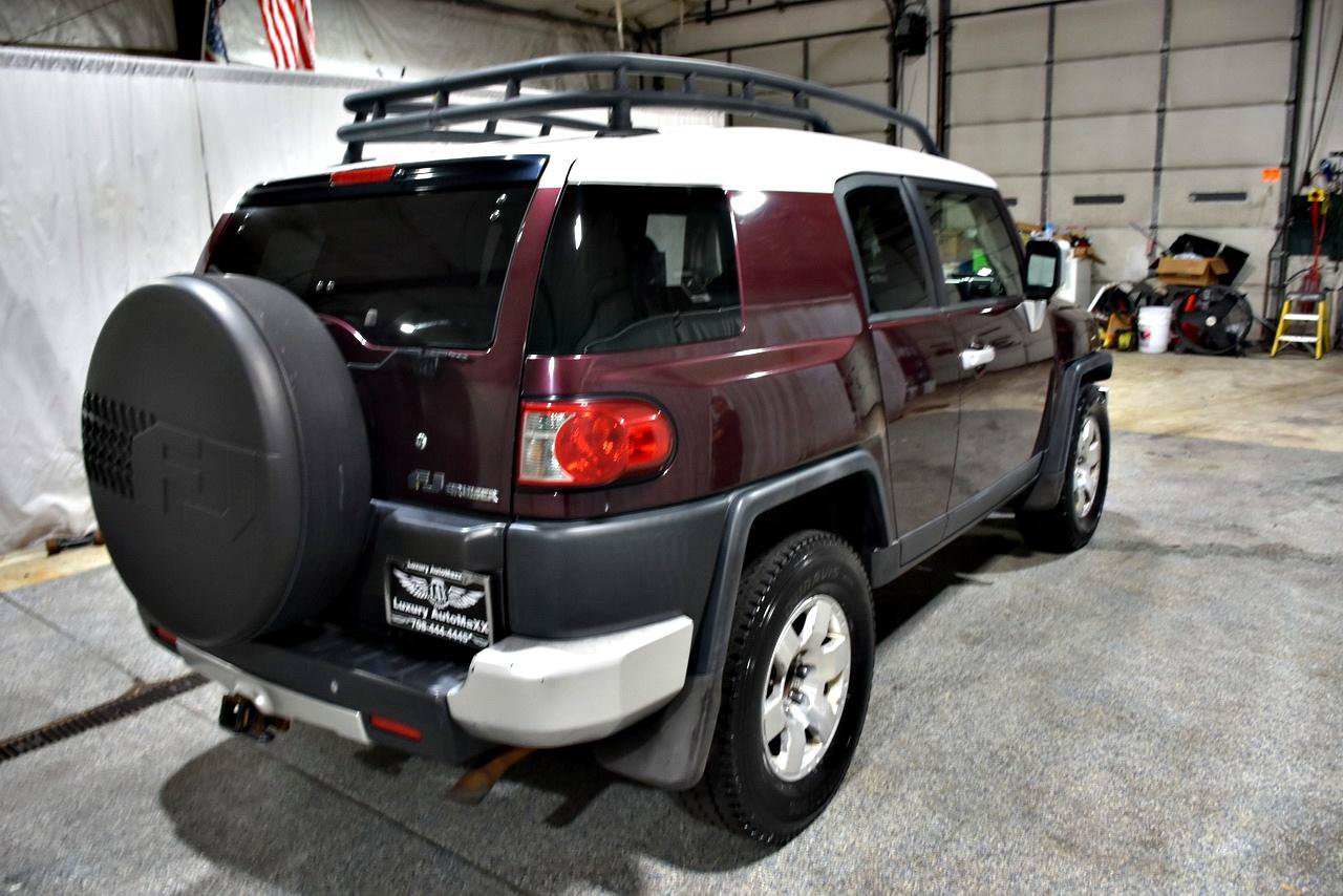 Used 2007 Toyota FJ Cruiser 2WD image 6