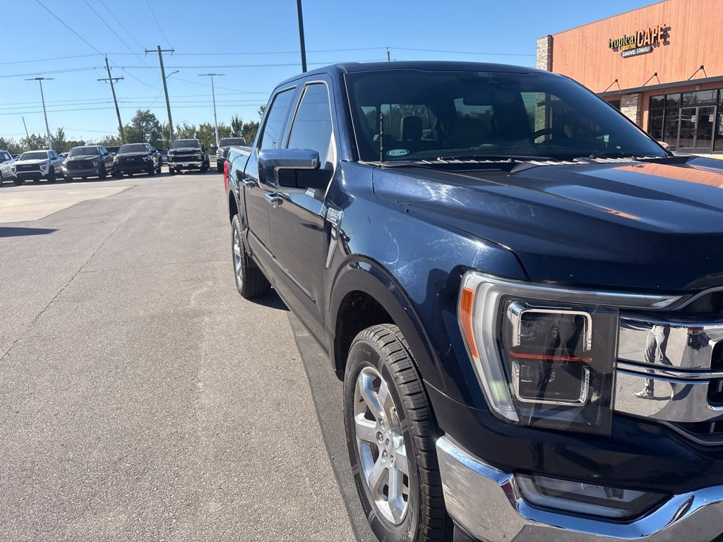 Used 2022 Ford F150 Lariat w/ Equipment Group 502A High AWD/4WD image 3