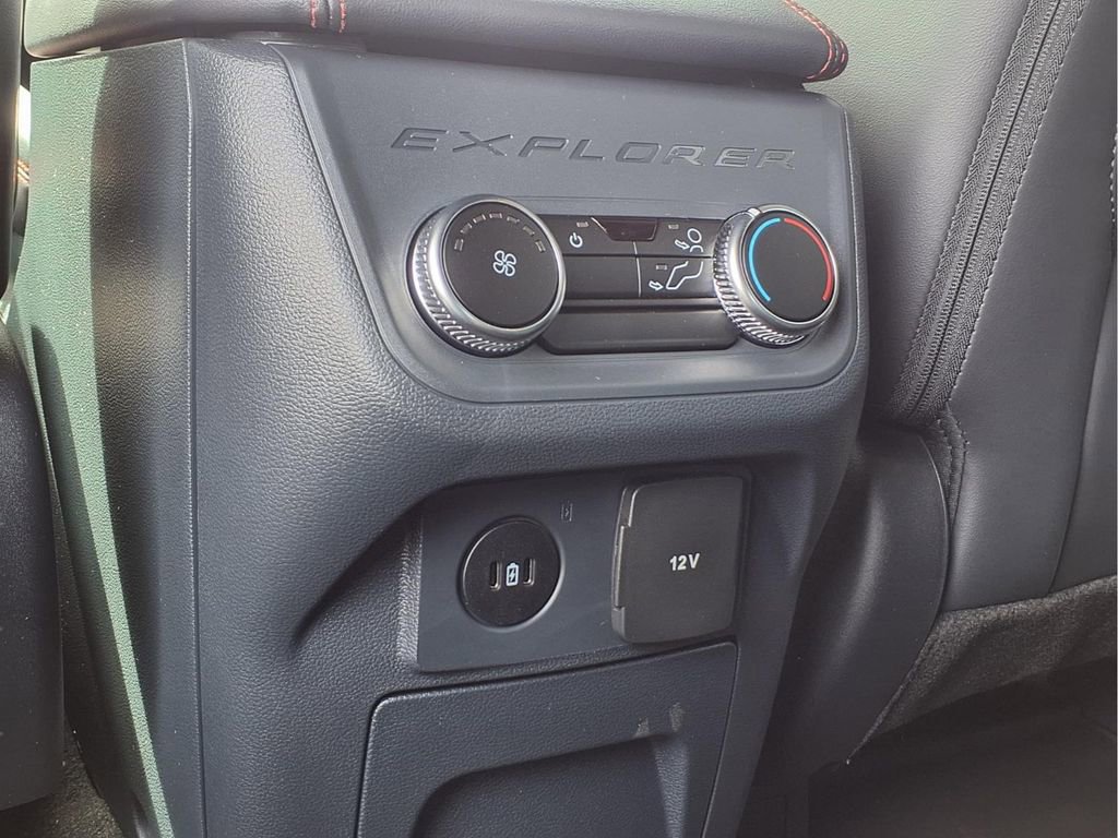 New 2026 Ford Explorer ST-Line image 21