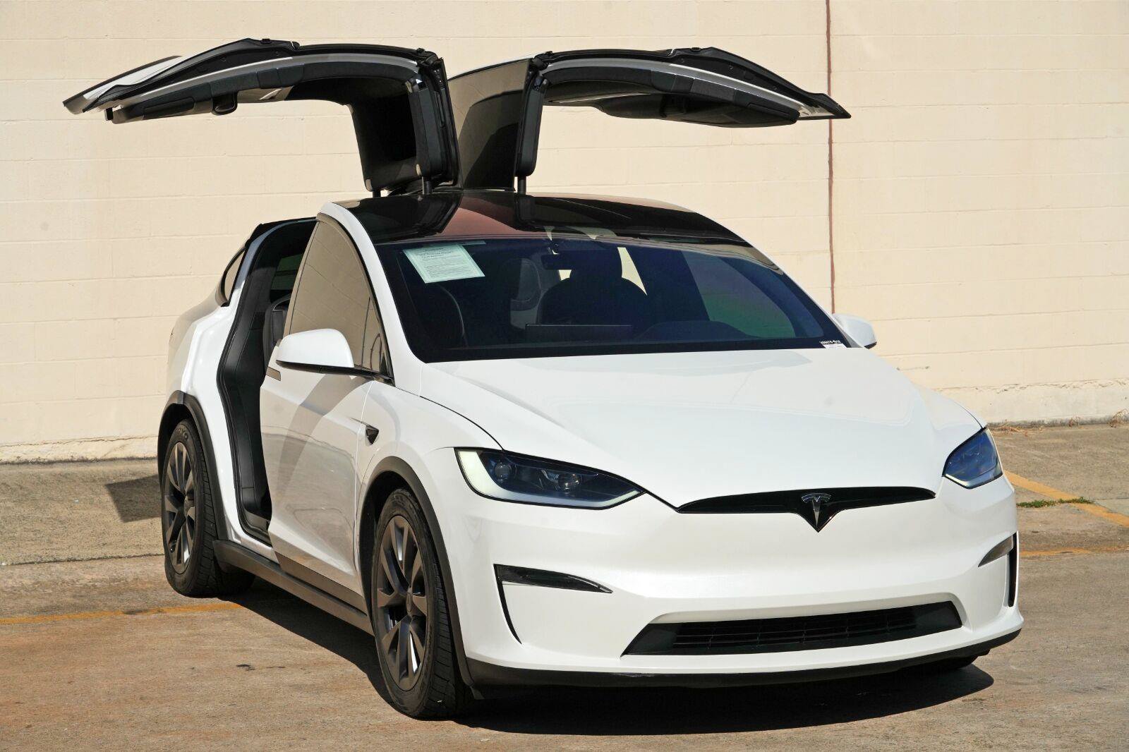 Used 2024 Tesla Model X AWD/4WD image 55