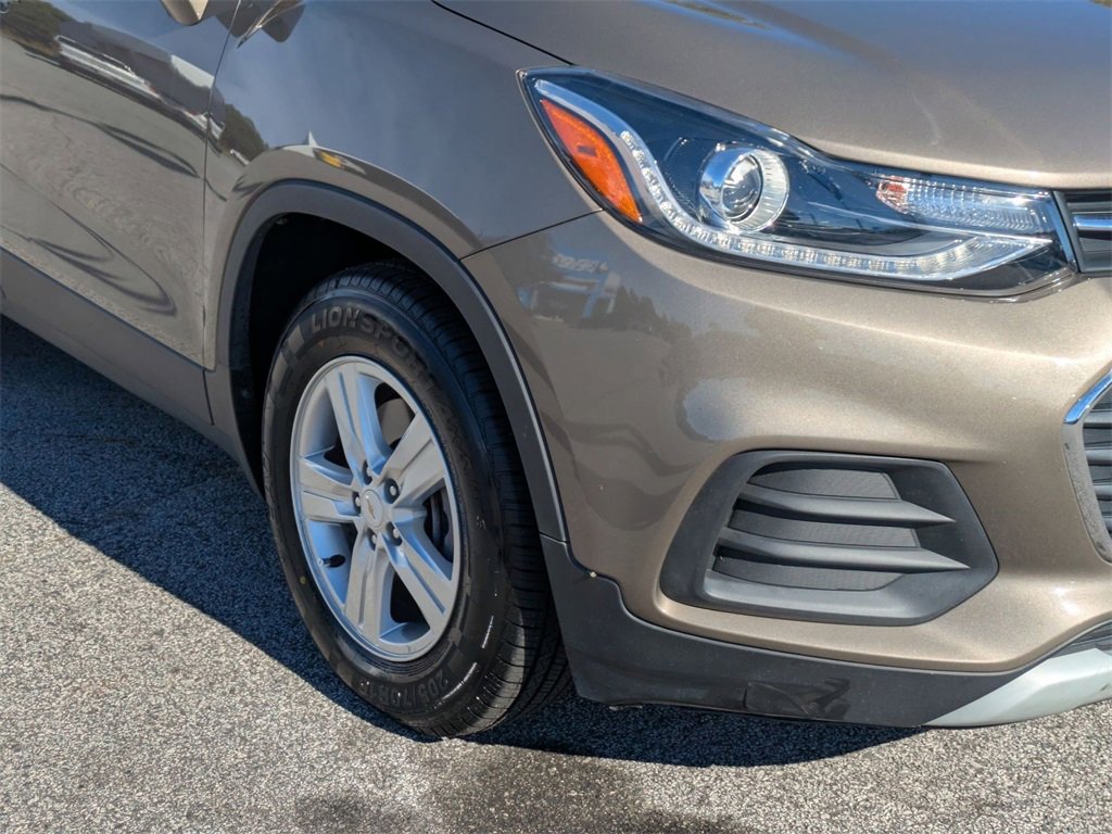 Used 2020 Chevrolet Trax LT image 10