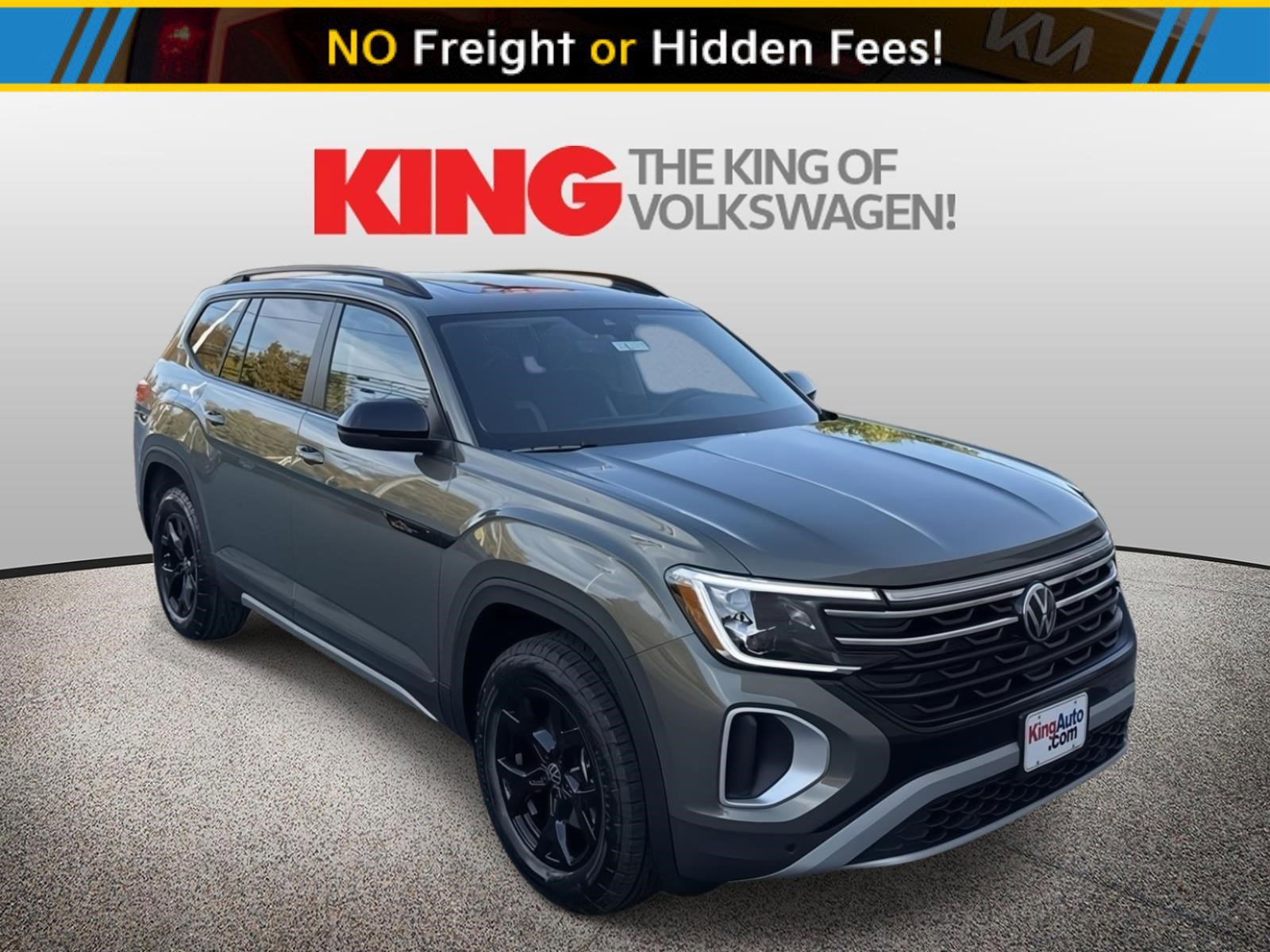 New 2025 Volkswagen Atlas Peak Edition SE