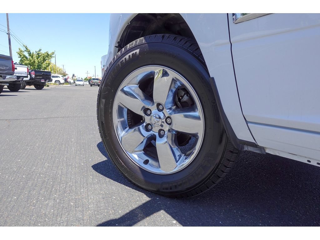Used 2016 RAM 1500 Big Horn RWD image 13