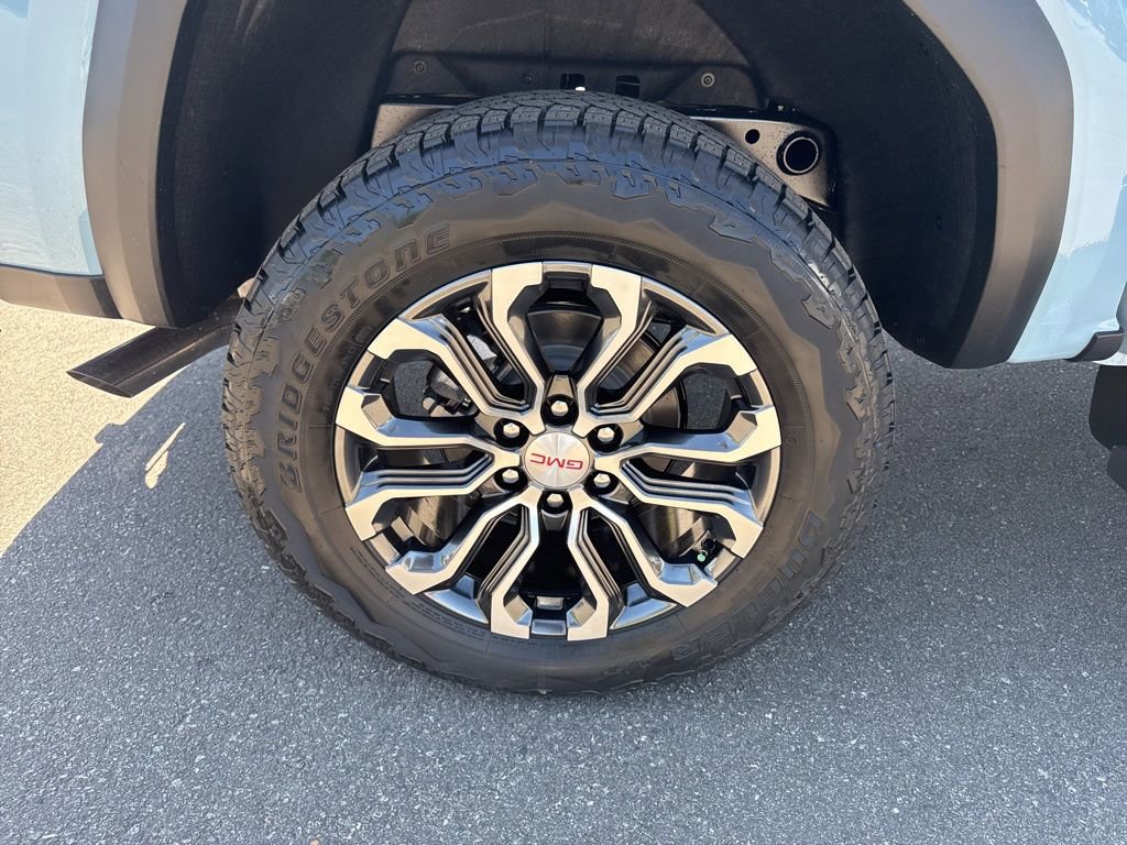 New 2026 GMC Canyon Denali AWD/4WD image 35