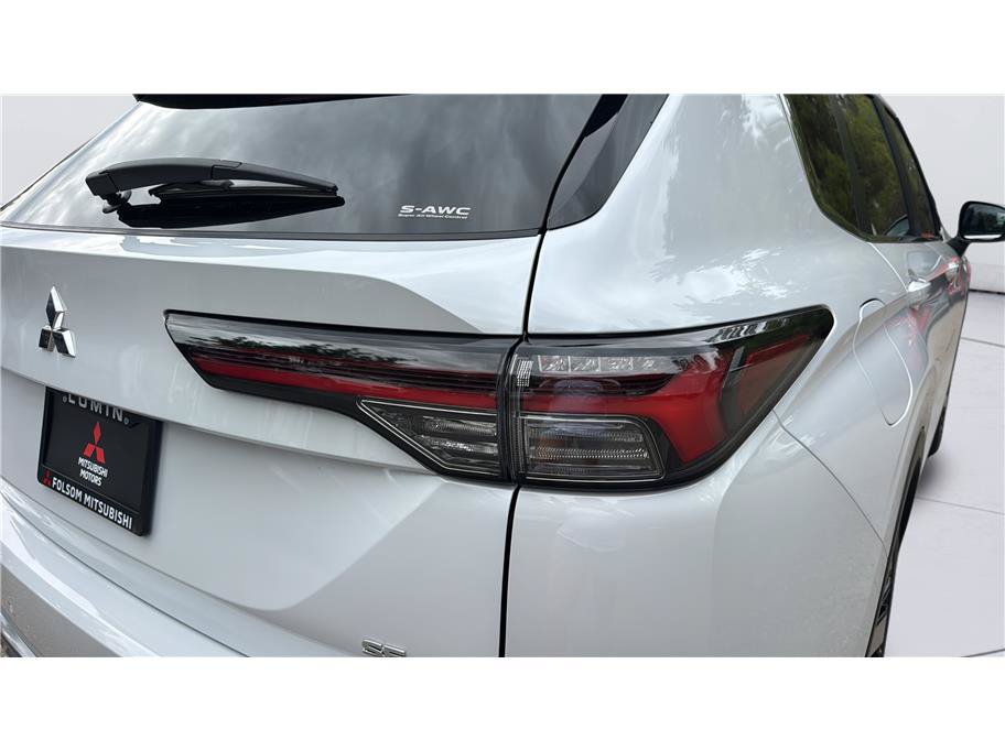 New 2026 Mitsubishi Outlander SE AWD/4WD image 38