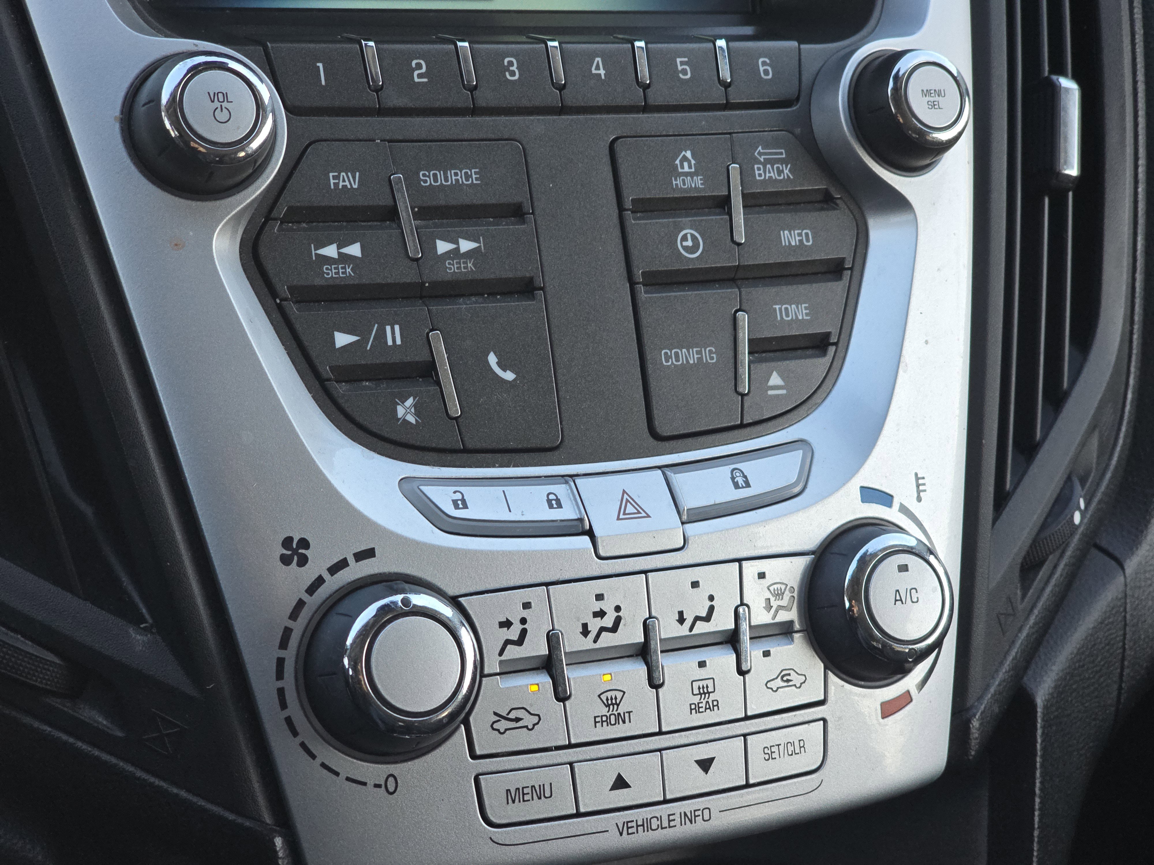 Used 2013 Chevrolet Equinox LT w/ All Star Package image 22