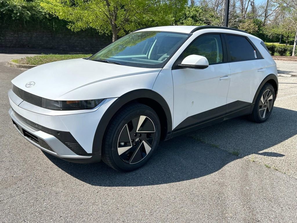 New 2025 Hyundai Ioniq 5 SEL image 3