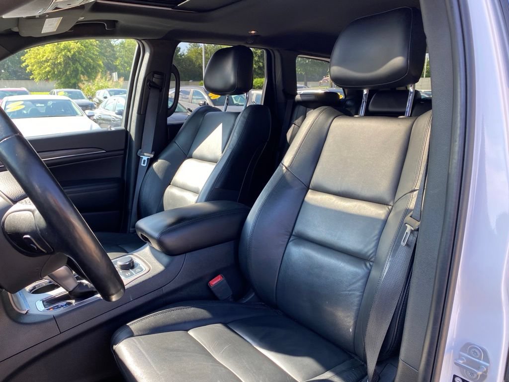 Used 2021 Jeep Grand Cherokee Limited w/ Trailer Tow Group IV AWD/4WD image 23