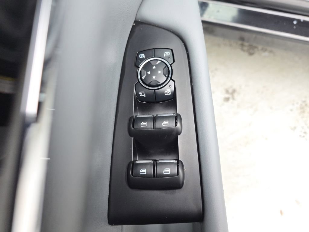 Used 2023 Lincoln Nautilus Reserve w/ Equipment Group 201A image 20