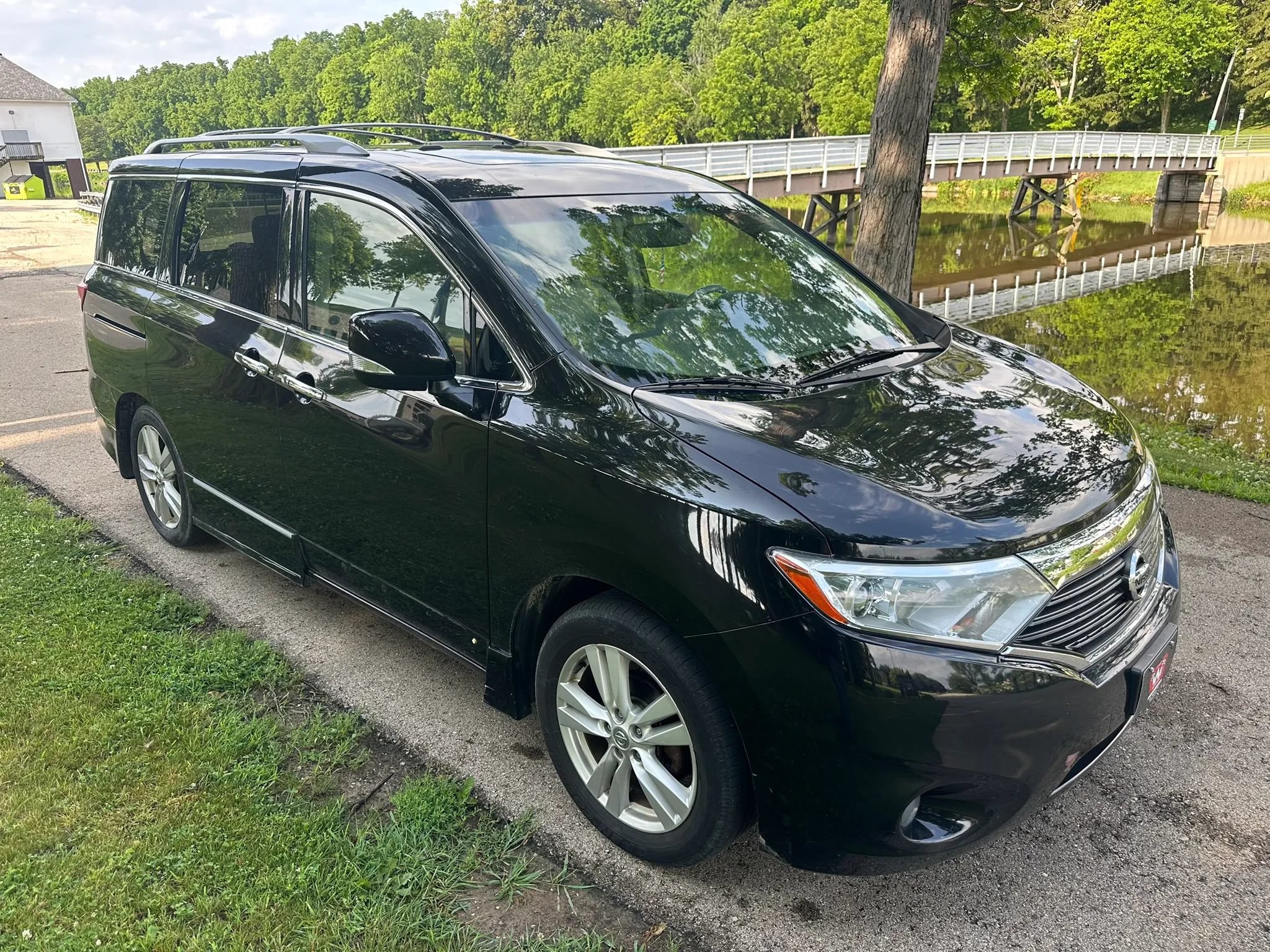 Used 2012 Nissan Quest SL w/ Value Cargo Pkg FWD image 4