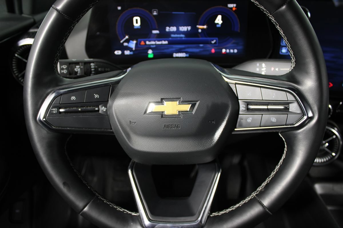 Used 2024 Chevrolet Blazer EV LT AWD/4WD image 11