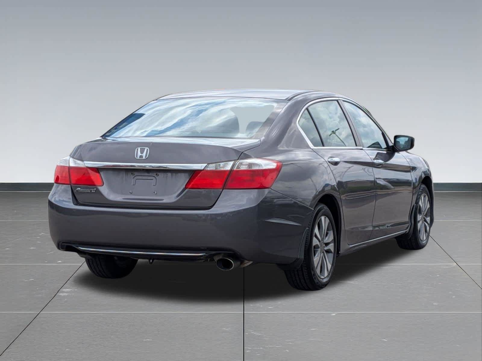 Used 2015 Honda Accord LX image 5