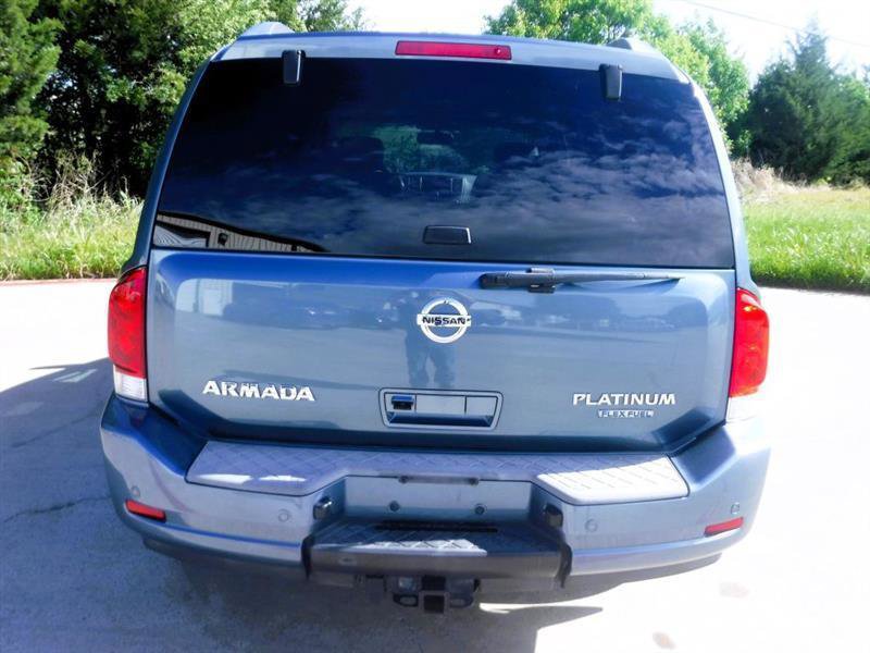 Used 2011 Nissan Armada Platinum w/ 2nd Row Captain Seat Pkg RWD image 16