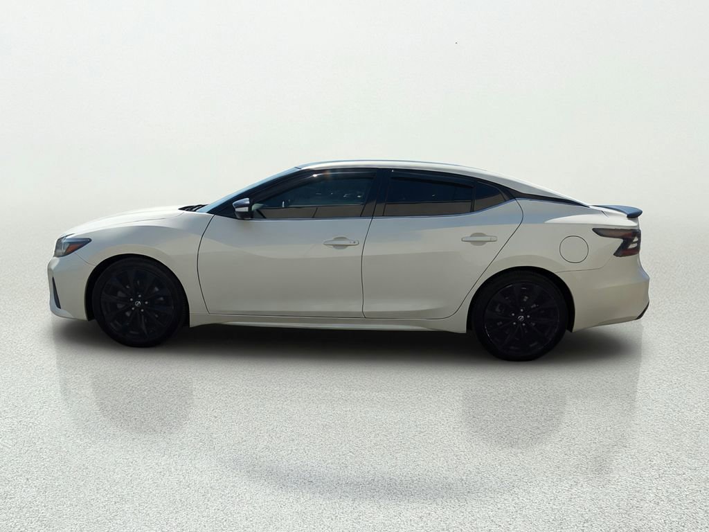 Used 2020 Nissan Maxima SR w/ Sport Mat Group FWD image 4