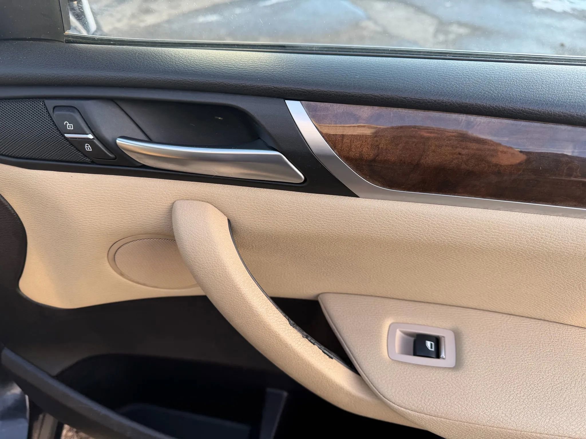 Used 2016 BMW X3 xDrive28i image 21