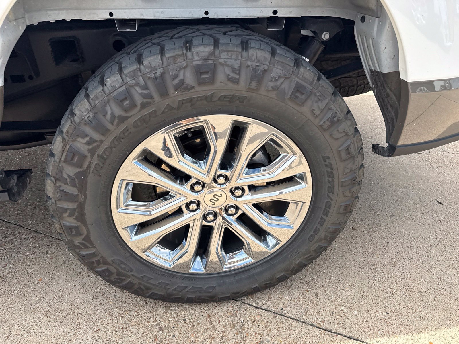 Used 2026 Ford F150 King Ranch w/ Equipment Group 601A High AWD/4WD image 12