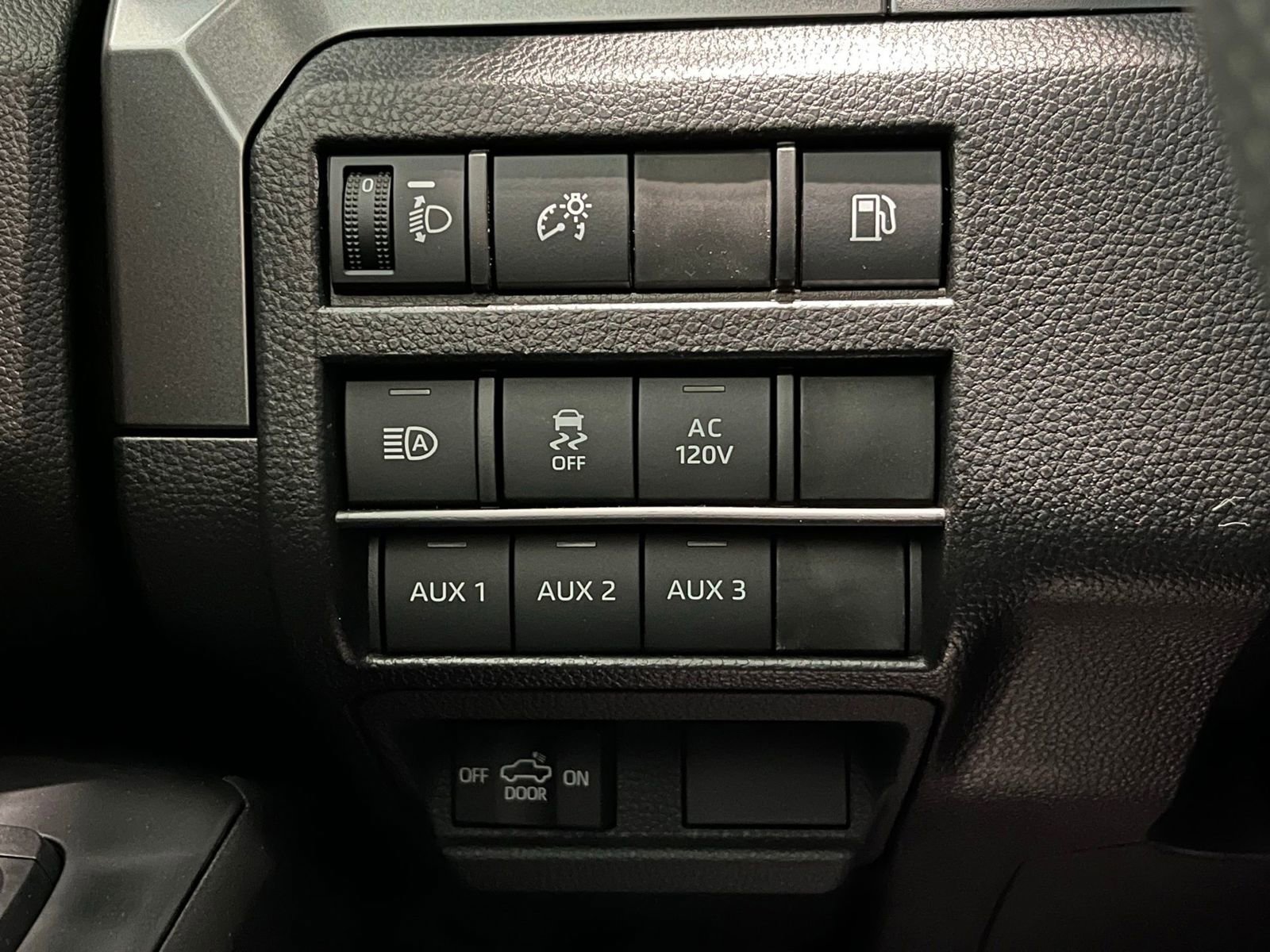 New 2026 Toyota Tacoma TRD Off-Road AWD/4WD image 33