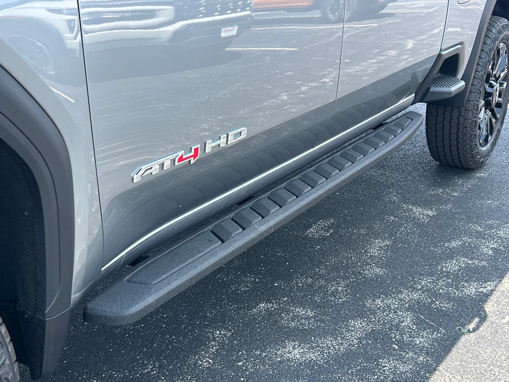 New 2026 GMC Sierra 2500 AT4 w/ AT4 Premium Plus Package AWD/4WD image 15