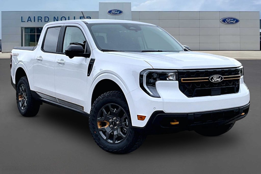 New 2026 Ford Maverick Tremor AWD/4WD image 2