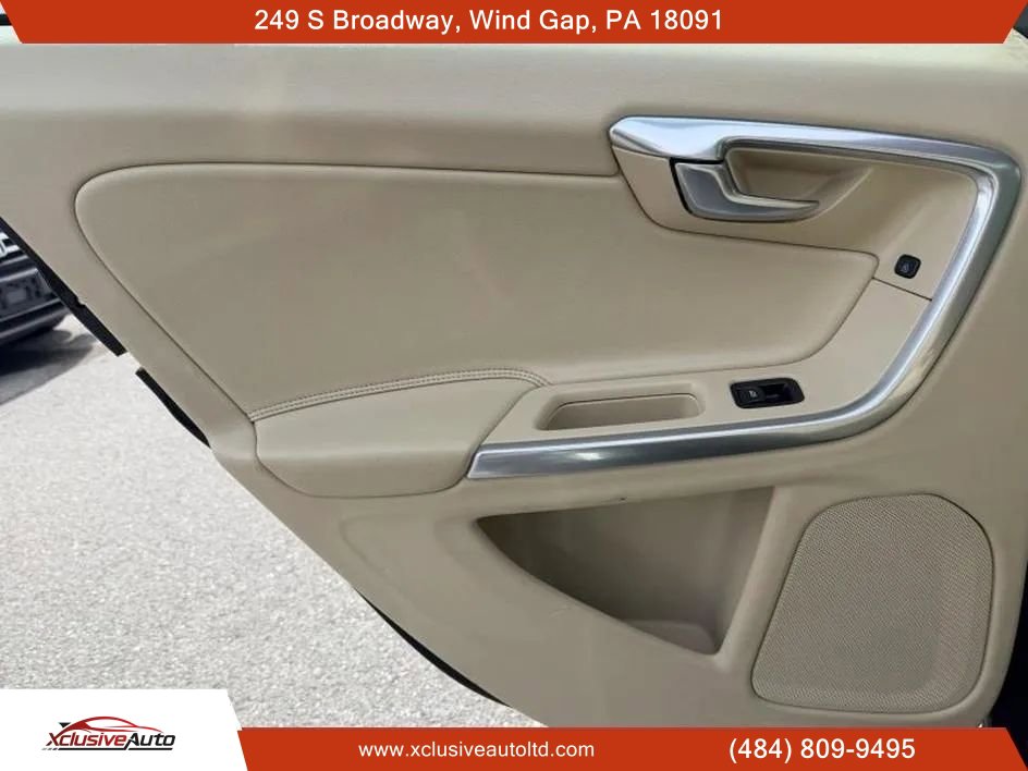 Used 2015 Volvo S60 T5 Premier image 12