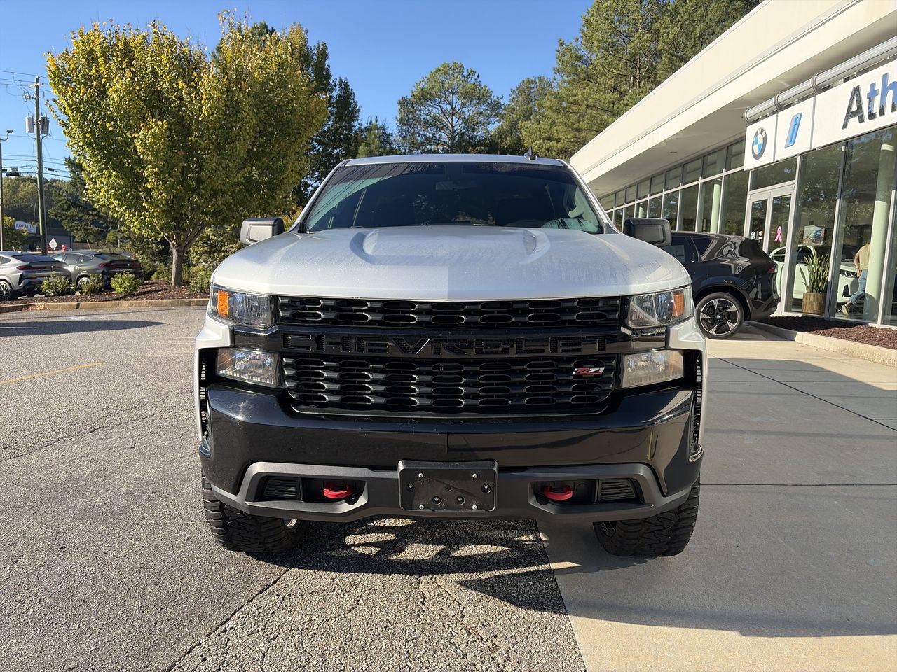 Used 2021 Chevrolet Silverado 1500 Custom Trail Boss w/ LPO, Dark Essentials Package AWD/4WD image 3
