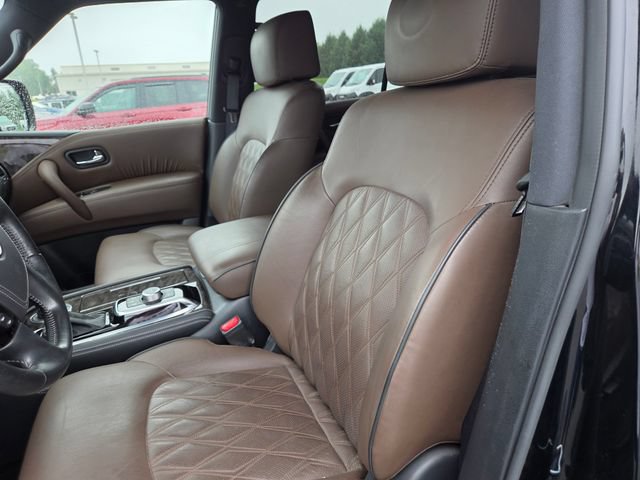 Used 2023 Nissan Armada Platinum w/ Captain's Chairs Package AWD/4WD image 2