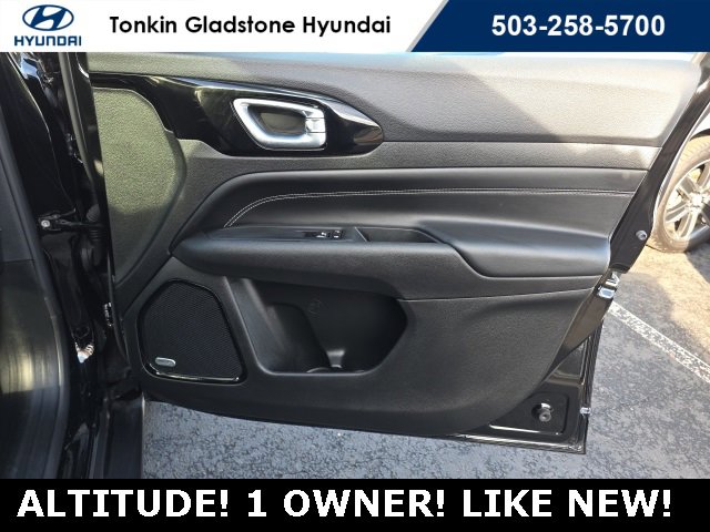 Used 2023 Jeep Compass Altitude w/ Sun and Sound Group image 21