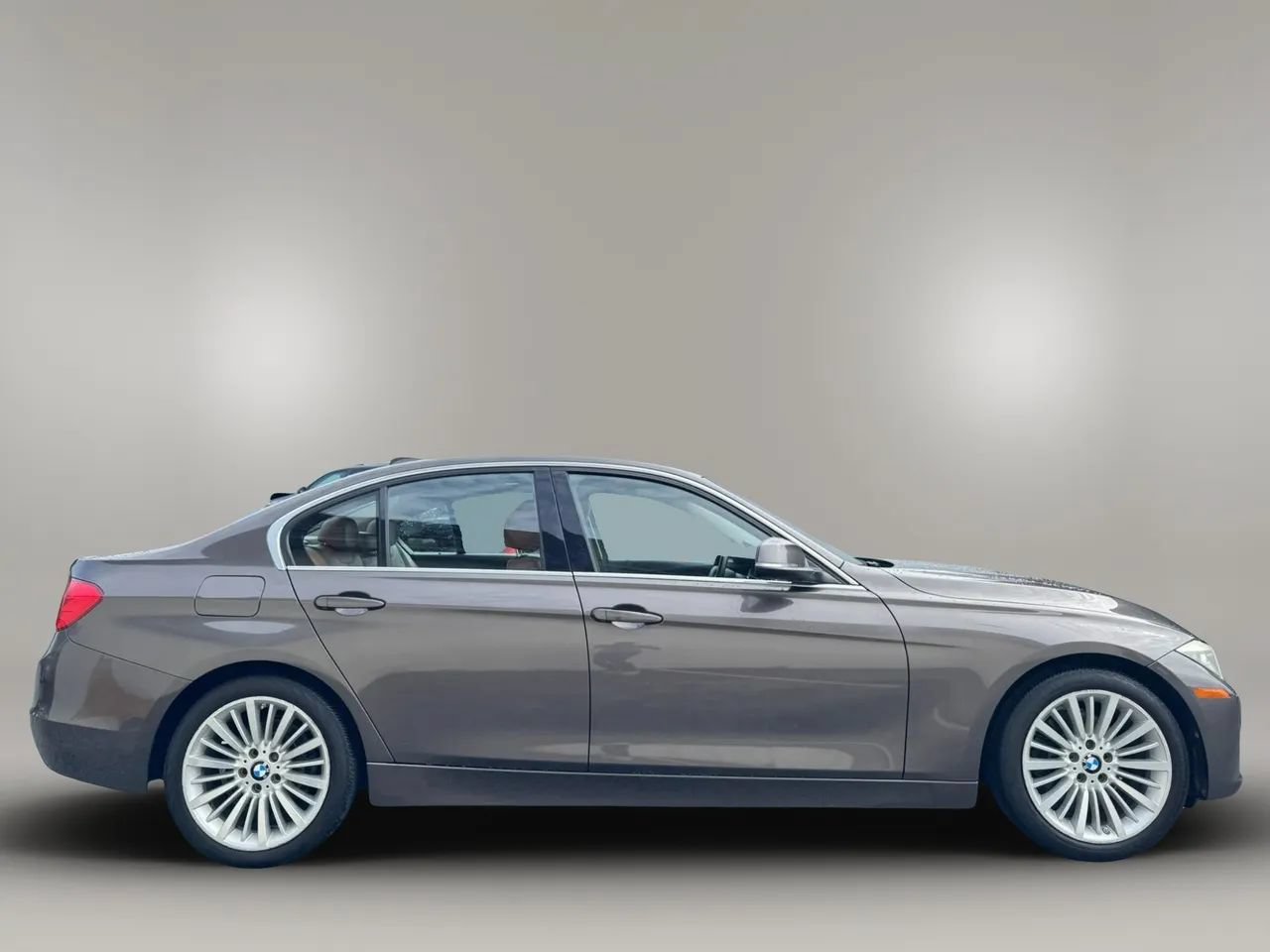 Used 2012 BMW 328i Sedan RWD image 6
