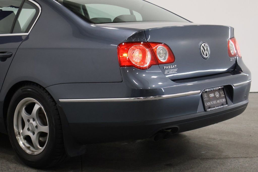 Used 2010 Volkswagen Passat Komfort image 10