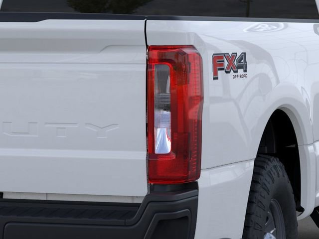 New 2025 Ford F250 XL w/ XL Off-Road Package AWD/4WD image 21
