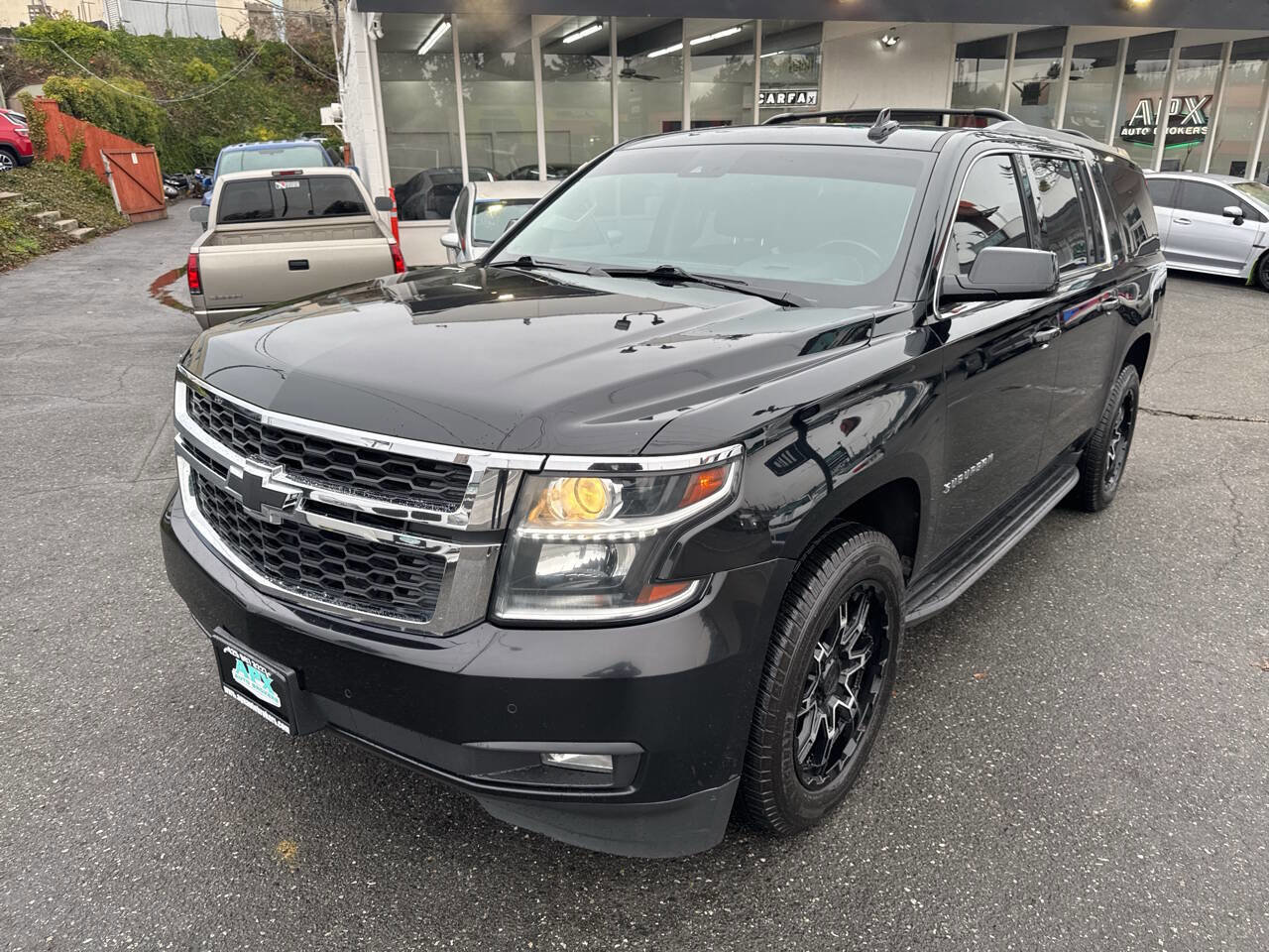 Used 2018 Chevrolet Suburban LT