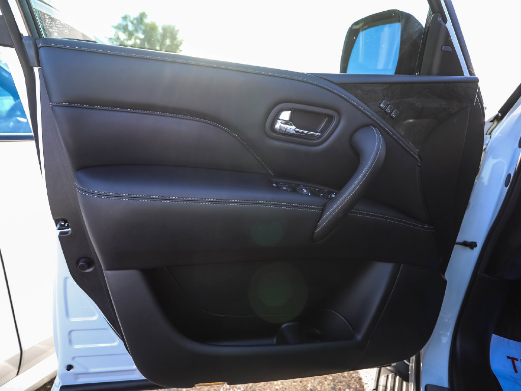 Used 2020 INFINITI QX80 Luxe w/ Edition 30 Package AWD/4WD image 9