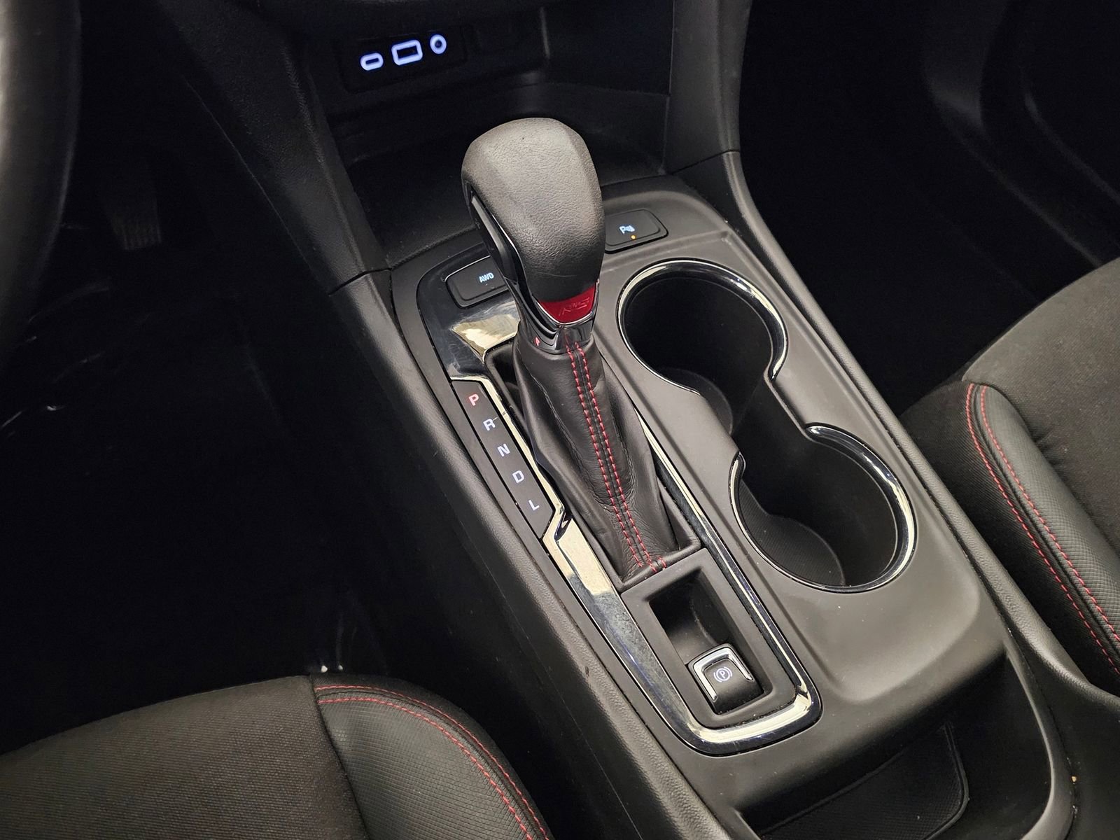 Used 2022 Chevrolet Equinox RS w/ Infotainment Package image 30