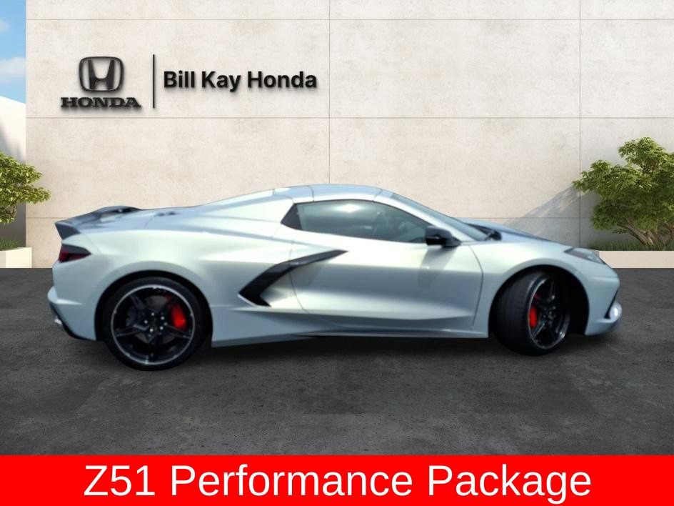 Used 2024 Chevrolet Corvette Stingray Preferred Conv w/ Z51 Performance Package RWD image 2