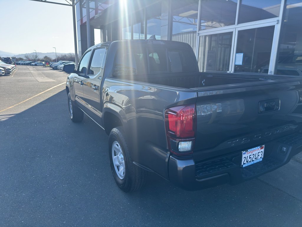 Used 2021 Toyota Tacoma SR image 11