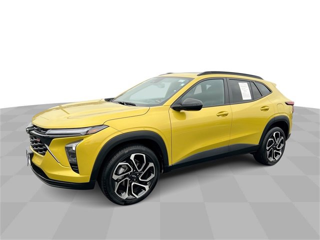 Used 2024 Chevrolet Trax RS w/ Sunroof Package image 1