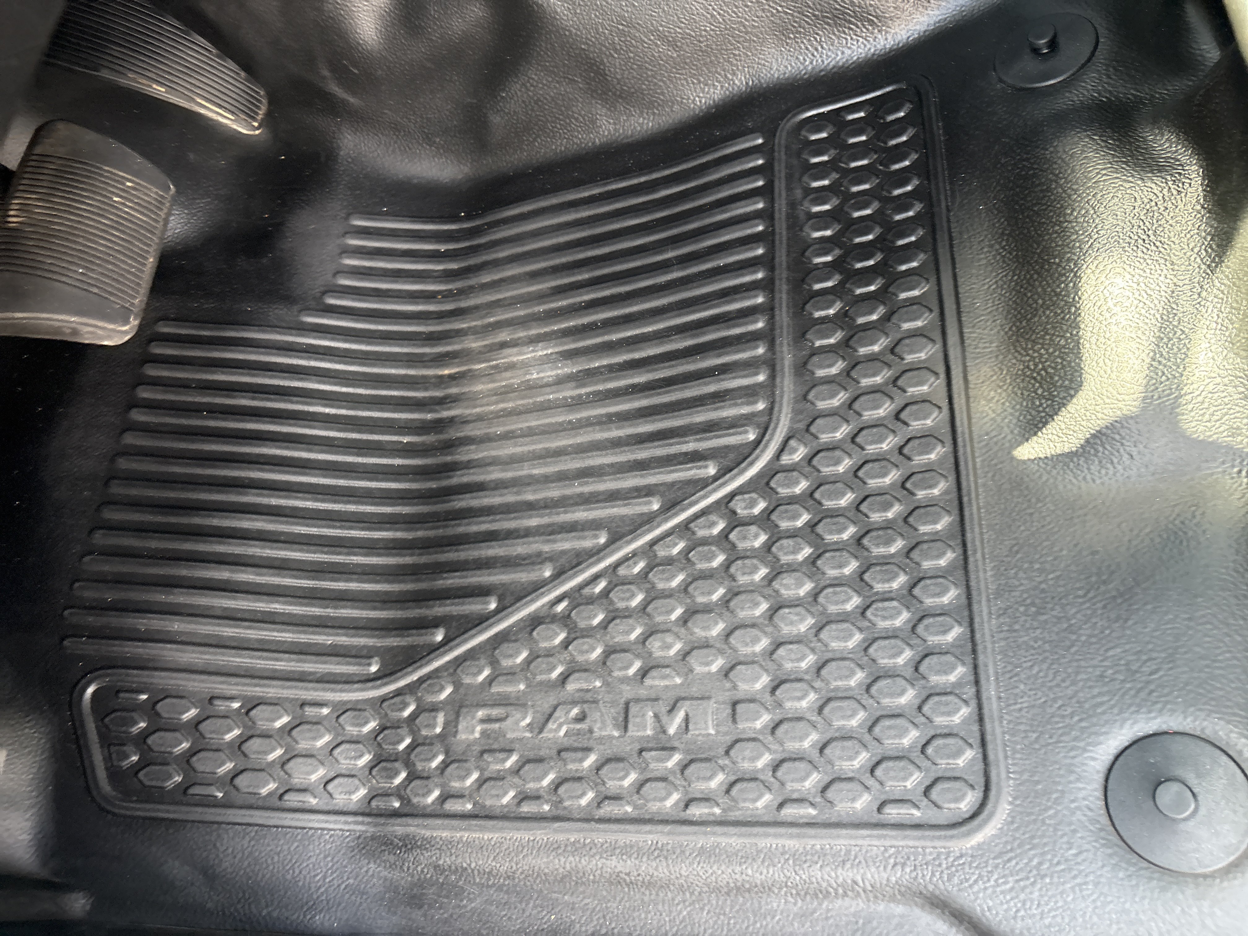 Used 2024 RAM 3500 Tradesman w/ Safety Group AWD/4WD image 17