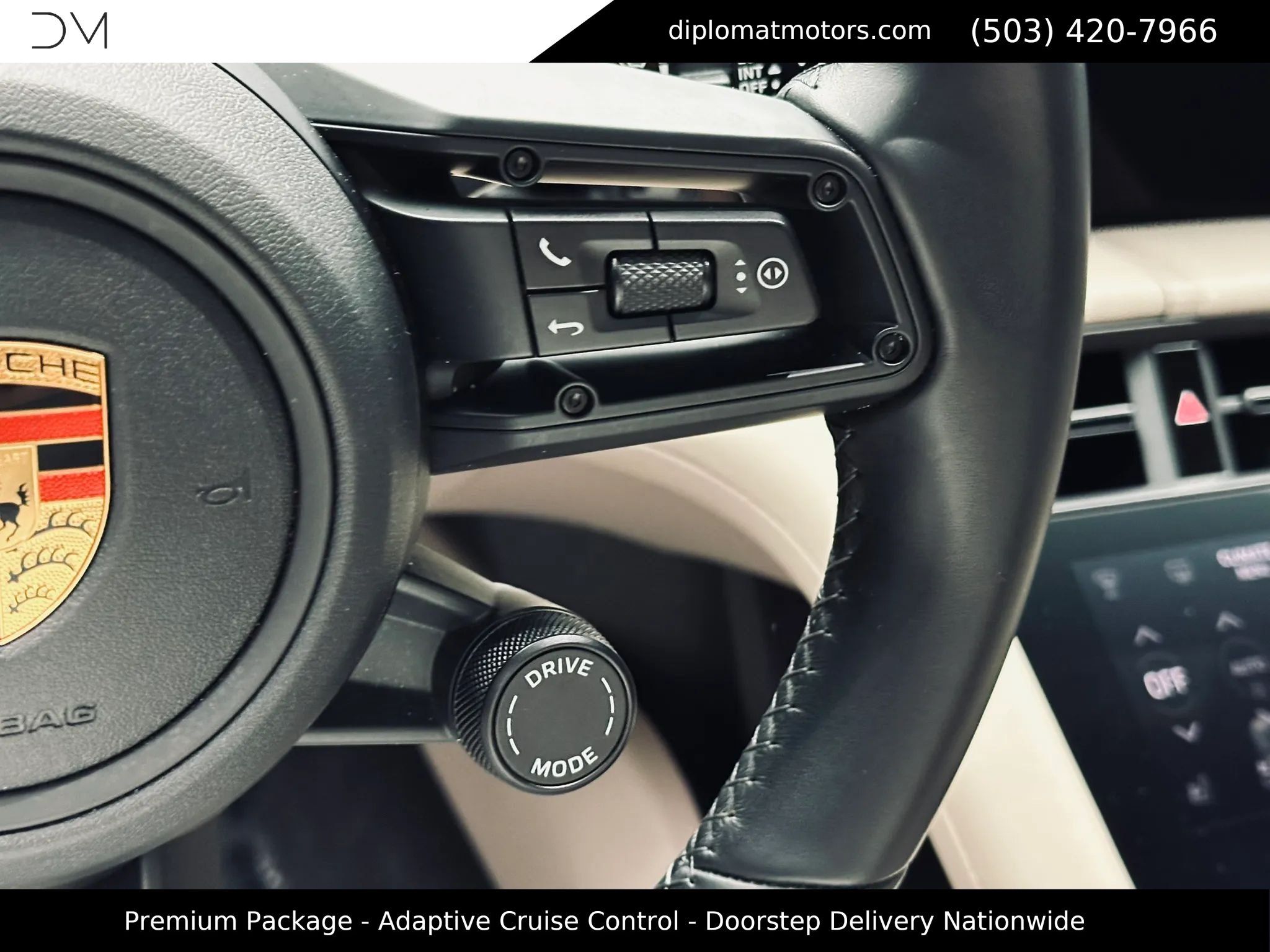 Used 2022 Porsche Taycan 4 Cross Turismo AWD/4WD image 31