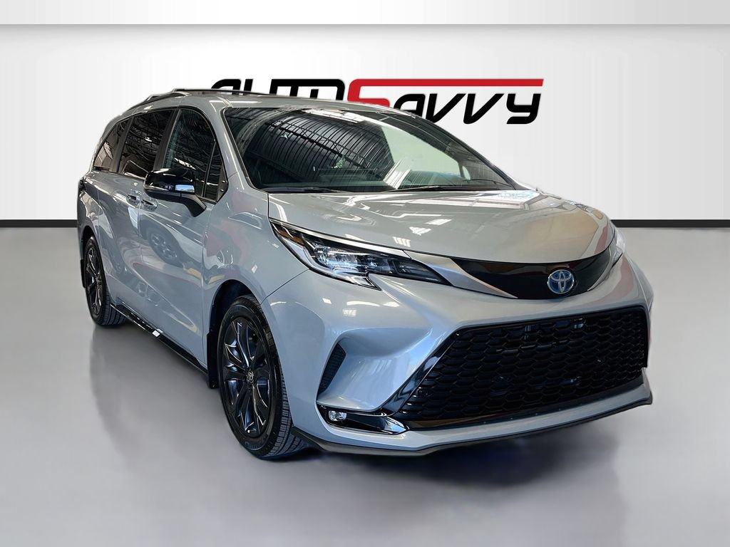 Used 2025 Toyota Sienna XSE w/ XSE Premium Package