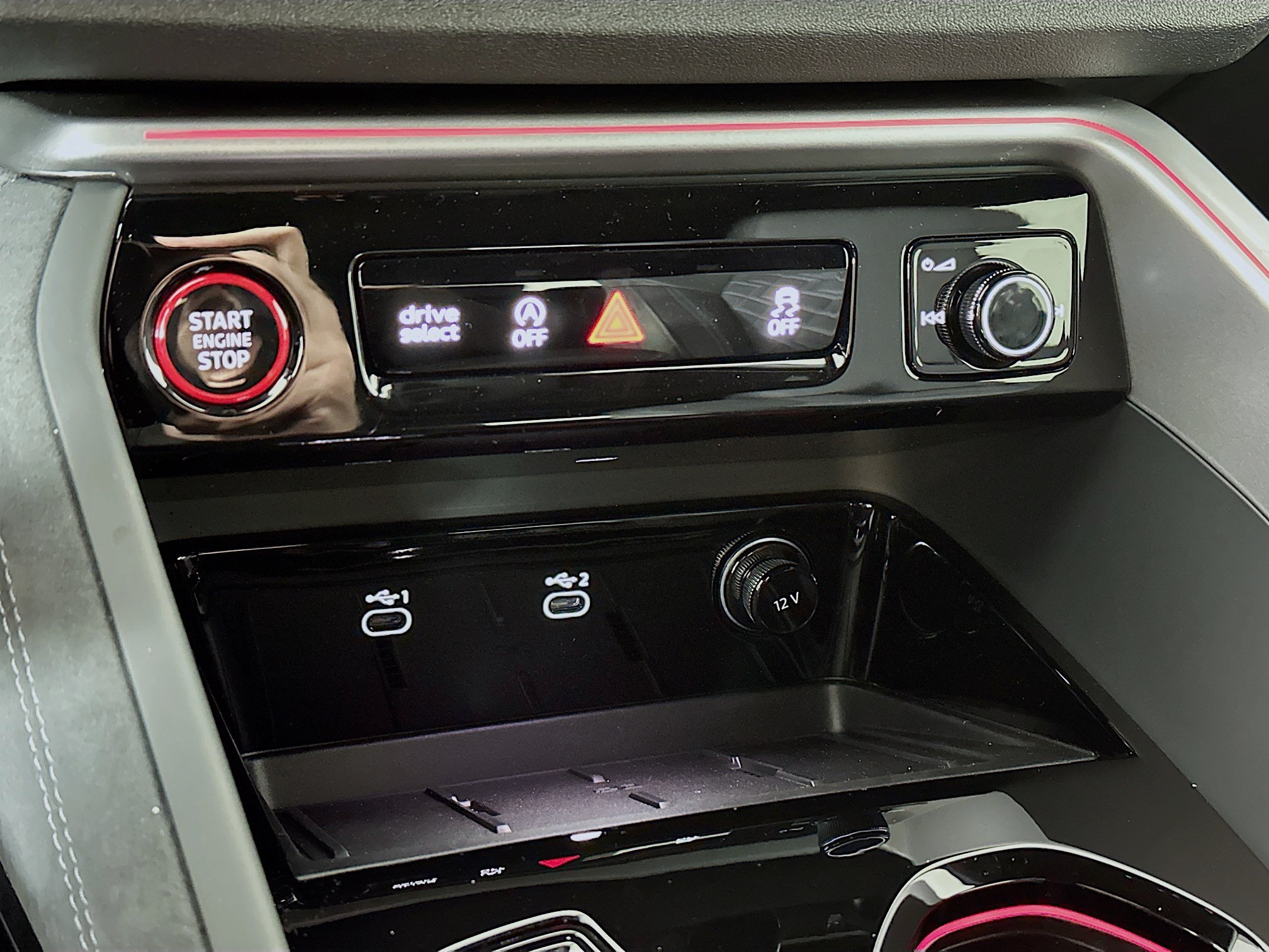 New 2026 Audi SQ5 Premium Plus AWD/4WD image 16
