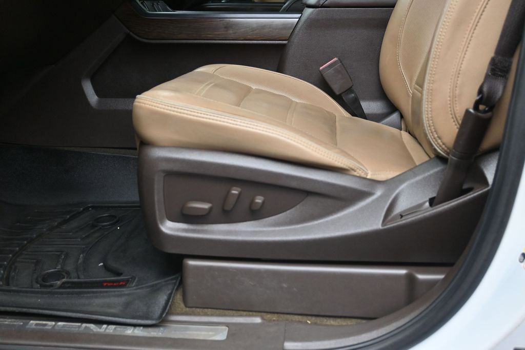 Used 2018 GMC Sierra 1500 Denali AWD/4WD image 23
