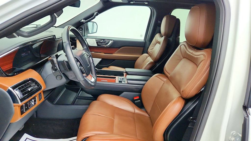 Used 2024 Lincoln Navigator Reserve AWD/4WD image 20