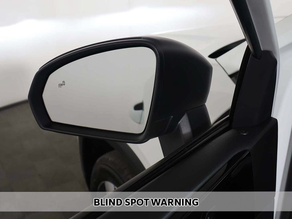 Used 2024 Volkswagen Taos S AWD/4WD image 4